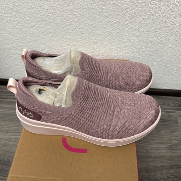 Ryka Made For Women Limitless Slip On Sneaker In Deauville Purple (WIDE) - Picture 4 of 9